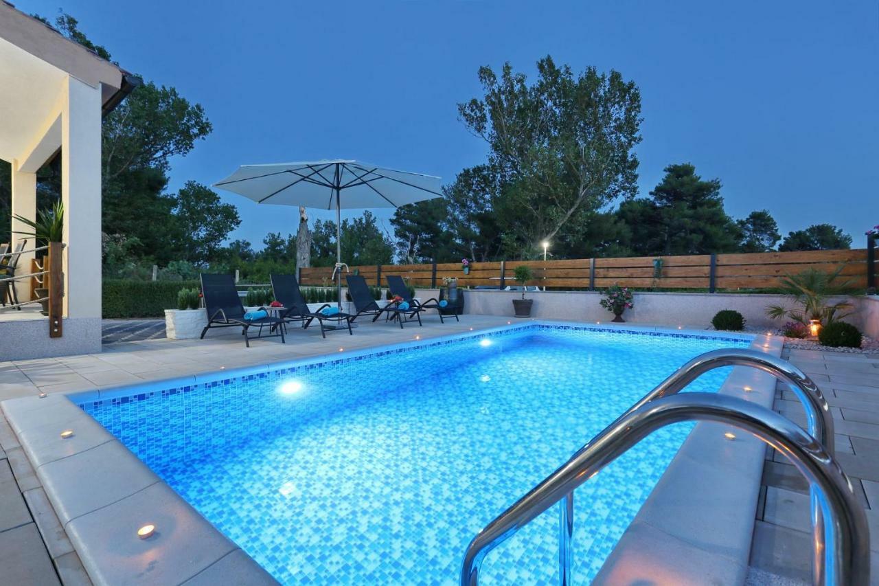 ポセダリェ Punta Garden Pool Houseヴィラ エクステリア 写真